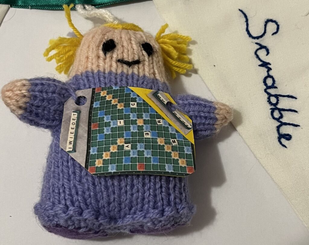 Scrabble whitty knit